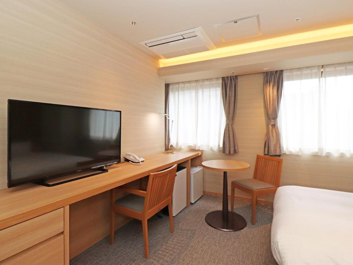 Chisun Inn Yokohama Tsuzuki Экстерьер фото